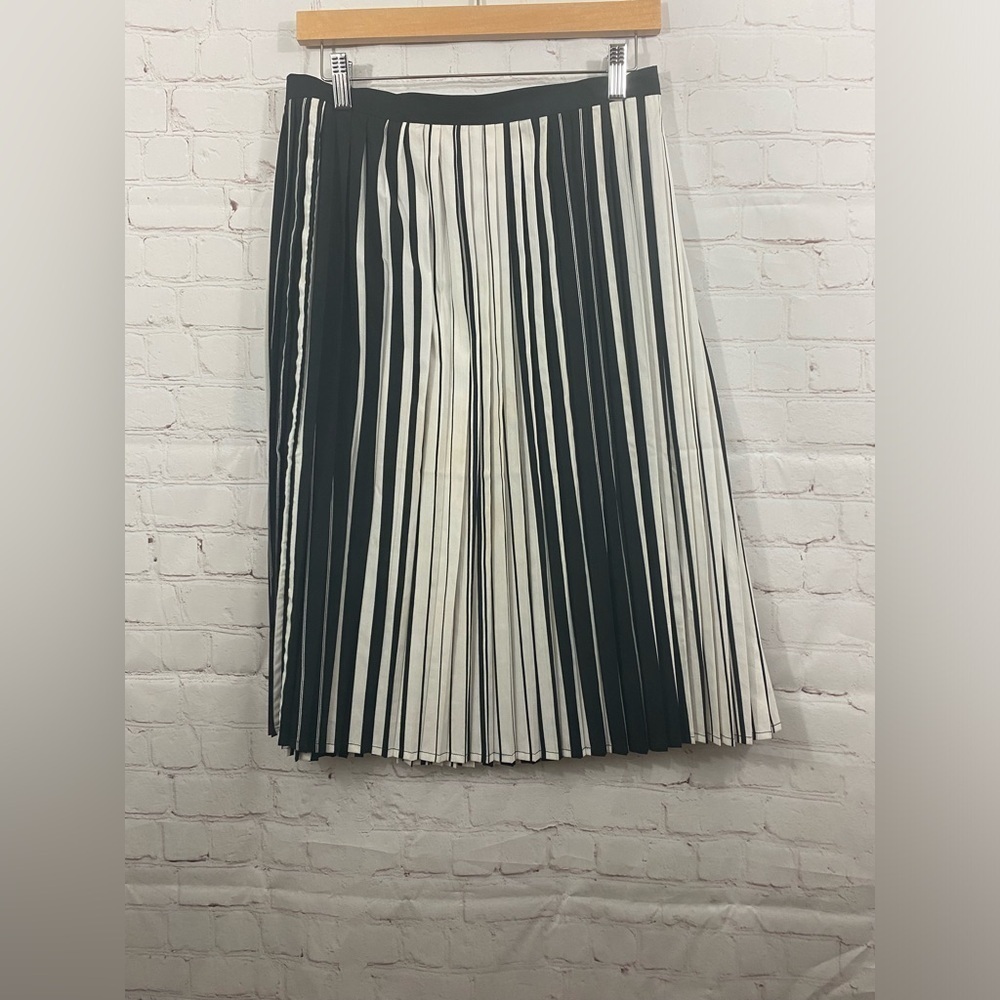 Anthony Richards Womens Plus Size 14 Black & White Pleaded Midi Broom Skirt